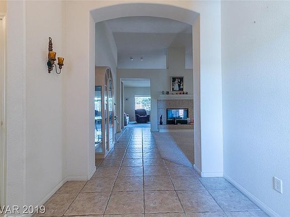 4th image of 3758 Greenfield Lakes St