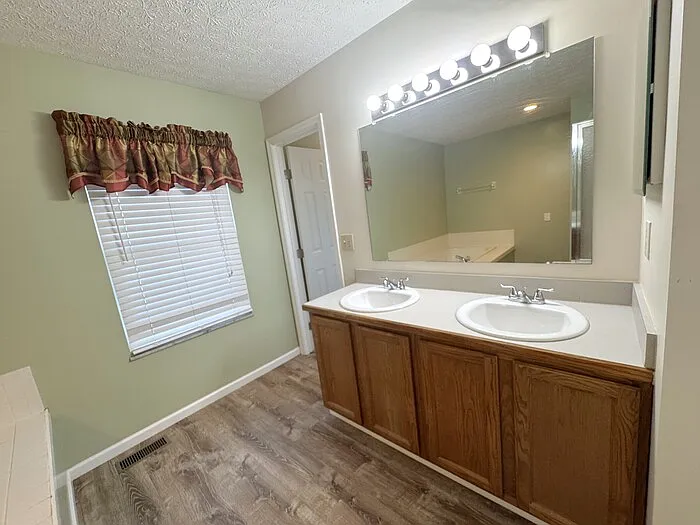 5429 Bluebell Ct — Photo 30