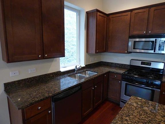 4th image of 1608 N Nagle Ave #2