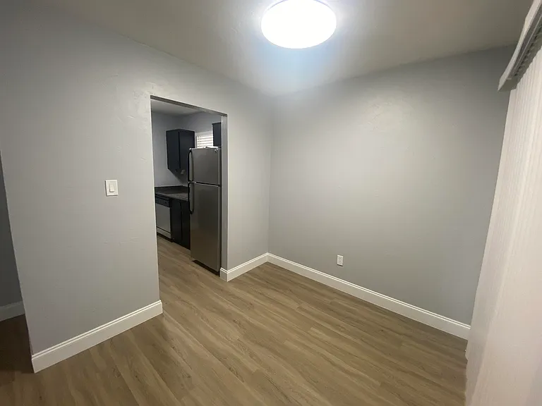 1530 Live Oak Dr #D4 — Photo 5
