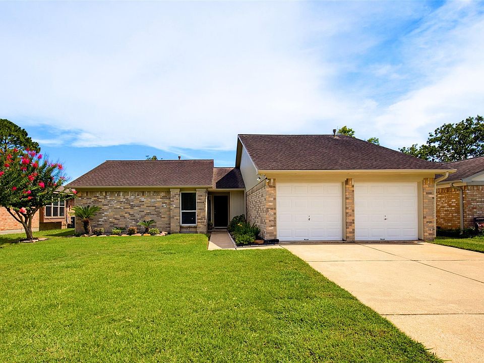 1st image of 410 Village Creek Drive