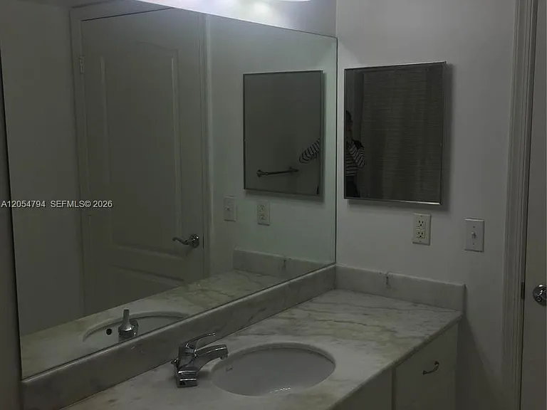 1200 S Brickell Bay Dr #3317 — Photo 14