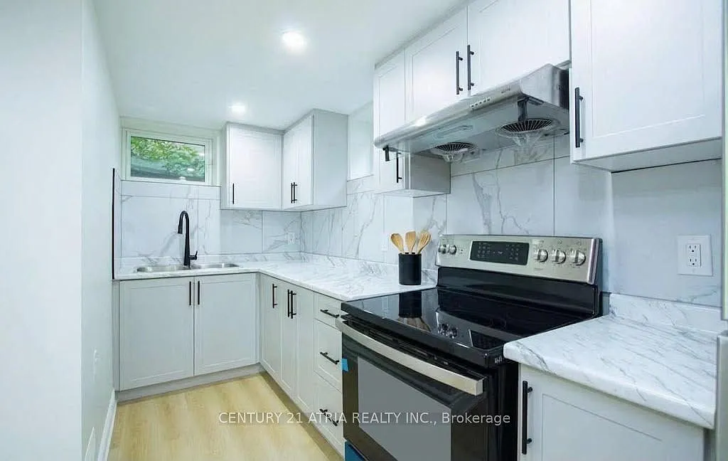 3 bed, $1,950 — Photo 4
