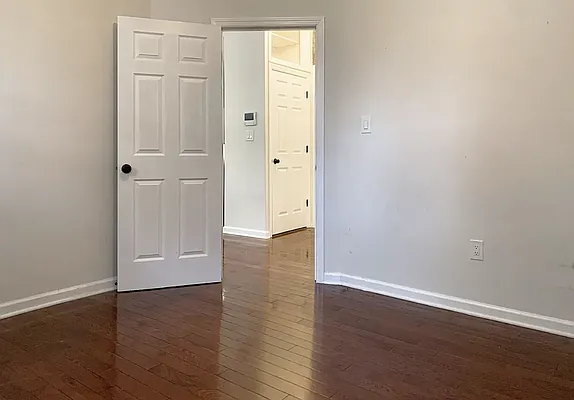 Rented by Dallien Realty Limited Liability Company | media 32