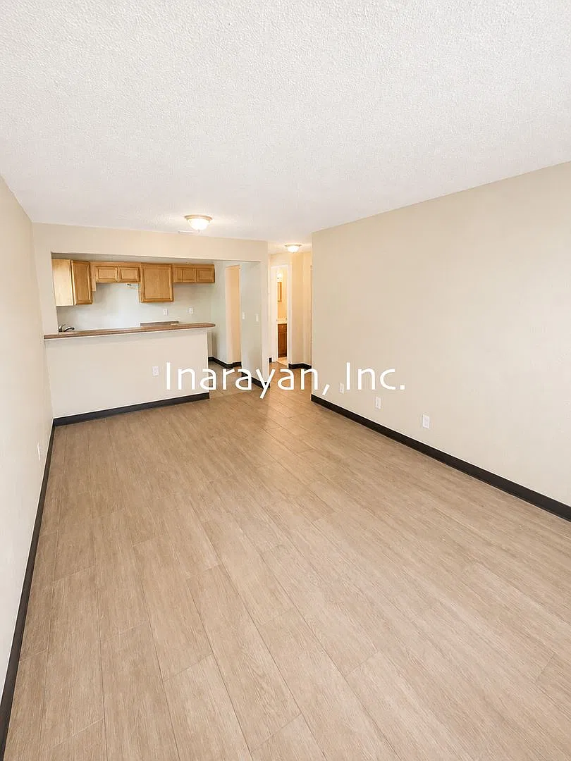133 Kingston — Photo 4