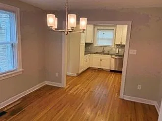 224 E Irvin Ave — Photo 6