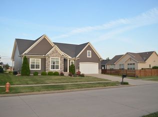 2112 Talans Dr, Champaign, IL