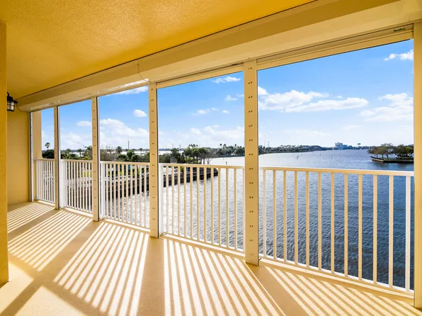 134 Starboard Ln APT 204, Merritt Island, FL 32953