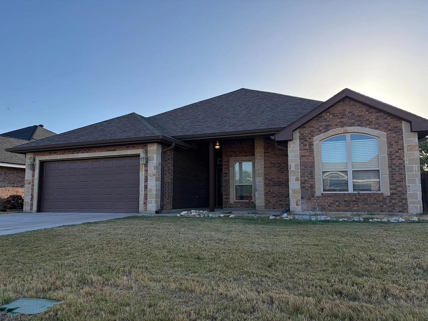 4 Bedroom, 2 Bath; No Carpet! — Photo 1