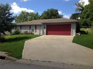 308 Grand Ave, Excelsior Springs, MO 64024