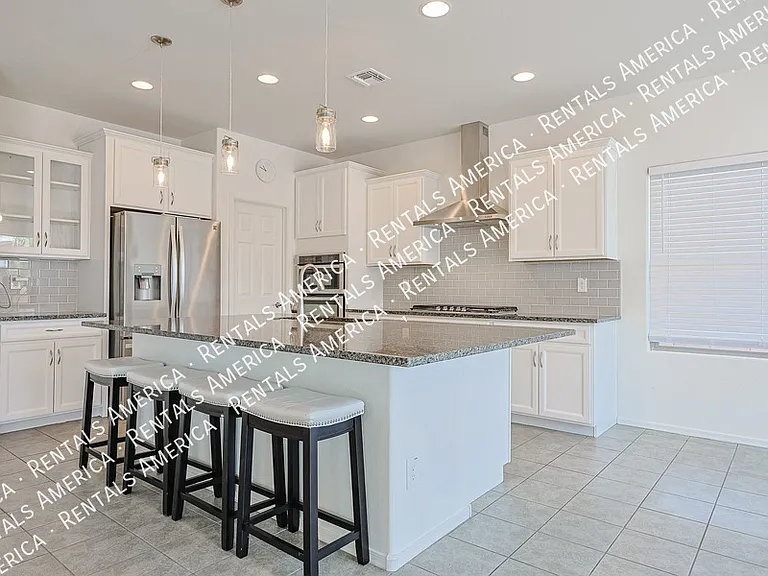 25951 W Tonto Ln — Photo 10