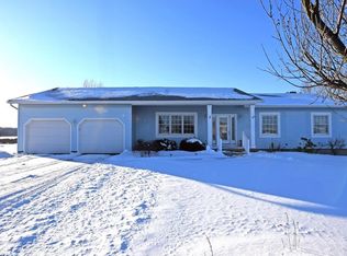 2503 Waynewood Dr NE, Fowler, OH 44418