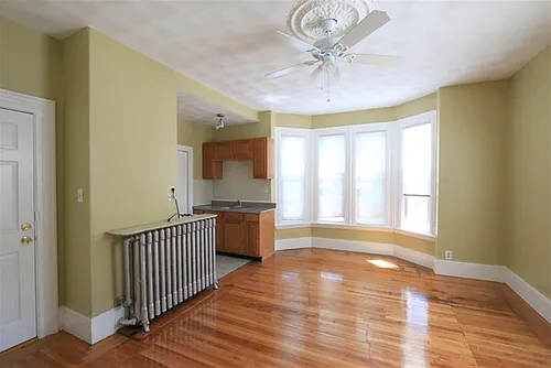 58 Vinal Ave Photo 1