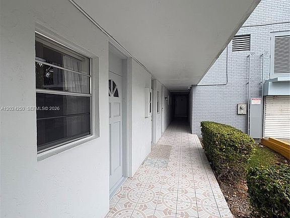 2nd image of 3551 NE 169th St APT 104