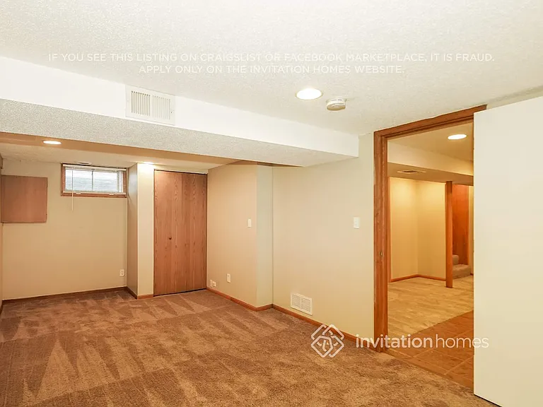 2273 Sierra Dr — Photo 12