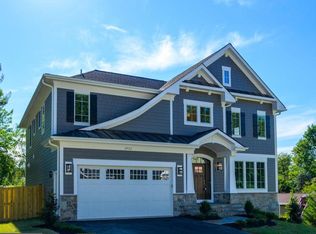 2722 Snowberry Ct, Vienna, VA 22181