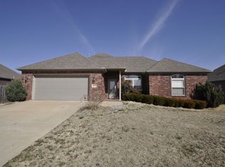 3512 W Huntsville Ave, Springdale, AR 72762