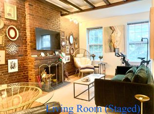 441 W 22nd St APT 2B, New York, NY 10011