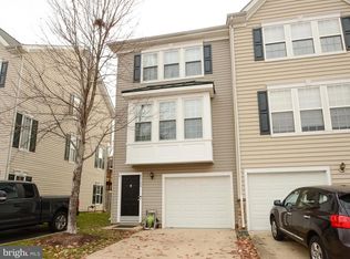 23104 Blackthorn Sq, Sterling, VA 20166