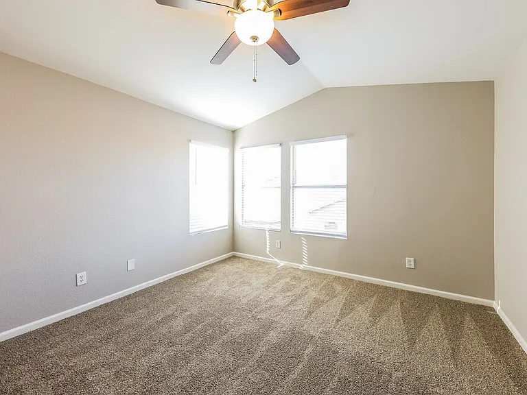4907 W Marco Polo Rd — Photo 10