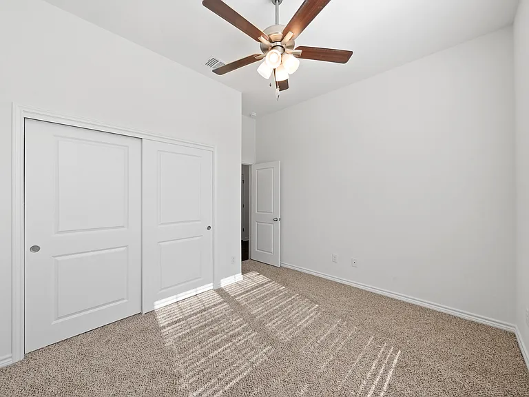 7308 Caladium Dr — Photo 4