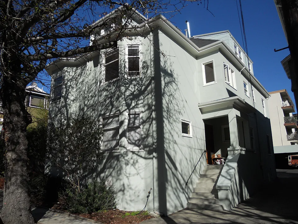 Facade, showing apartment outline.