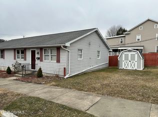 195 4th St, Northumberland, PA 17857