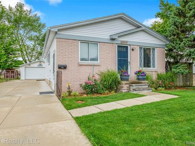 25531 Hoffmeyer St, Roseville, MI, 48066