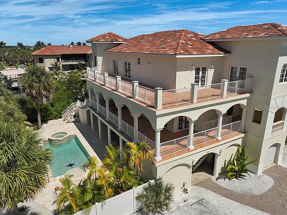 4th image of 63 PALM DRIVE