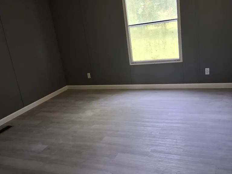 596 County Road 4321 — Photo 11