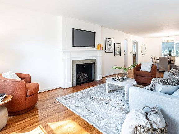4th image of 1212 Wayside Pl