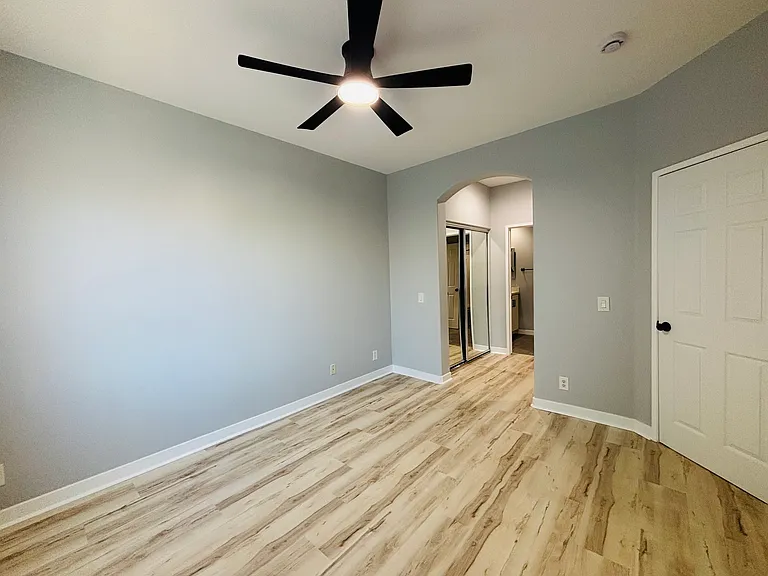 19595 Orviento Dr — Photo 15