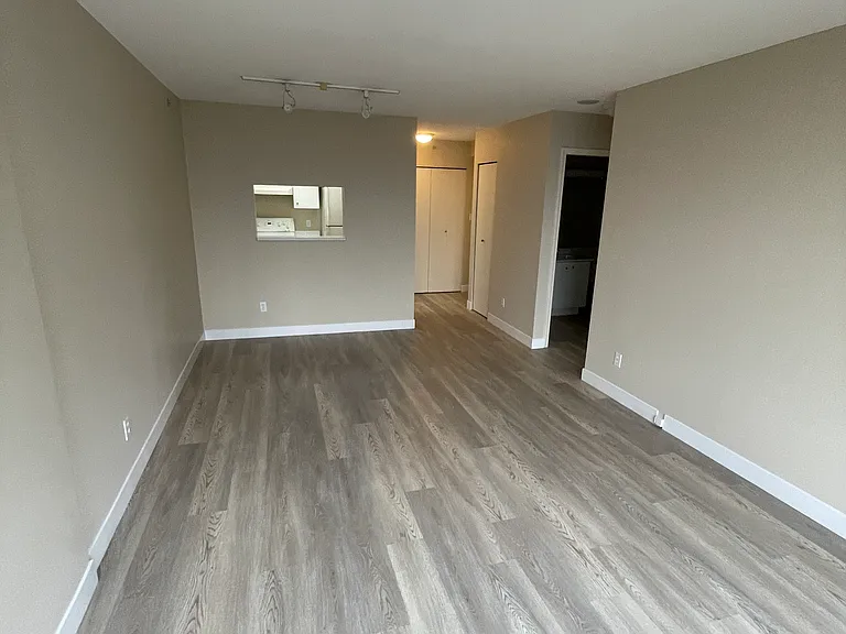 3433 Crowley Dr — Photo 31