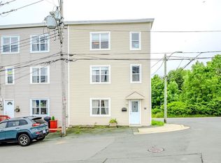 27 Hutchings Street, St. John's, NL A1E2R8