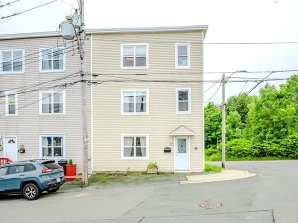 27 Hutchings Street, St. John's, NL A1E2R8