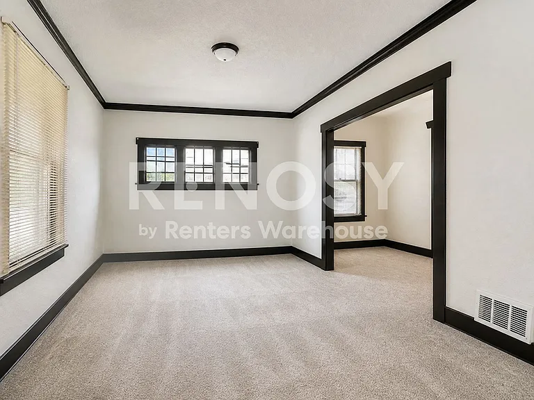 3015 Girard Ave N #1 — Photo 5