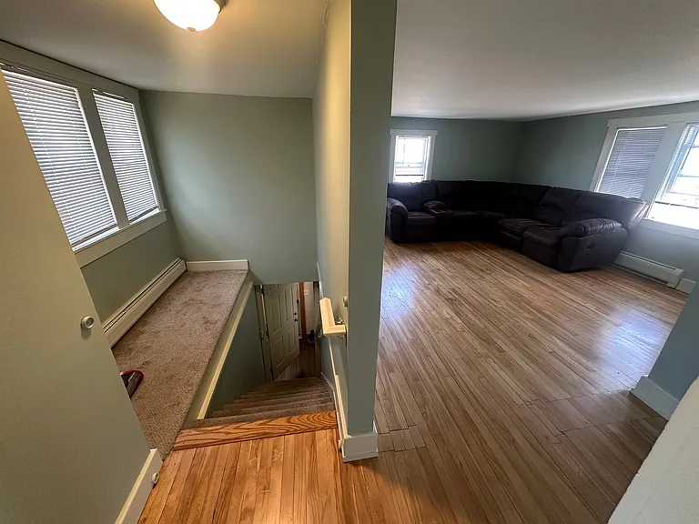 228 S Main St — Photo 10