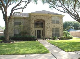 1207 Silverleaf Dr, Friendswood, TX 77546