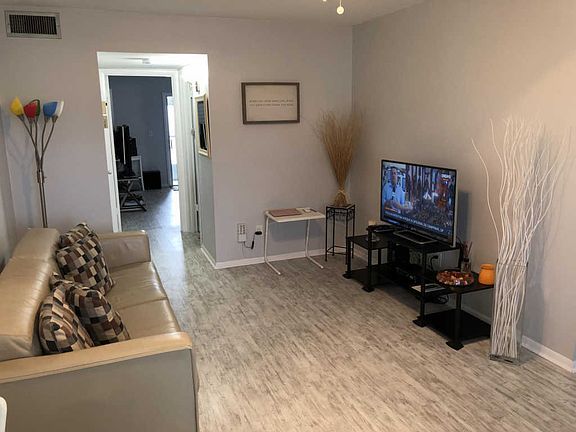 5th image of 86 Crooked Tree Ln APT 105