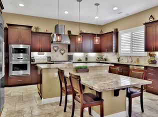 3541 Breezy Dr, Camarillo, CA 93012