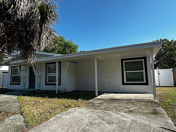 2nd image of 4810 21st Ave S