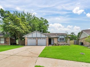 3407 Meadow Loop E, Pasadena, TX 77505