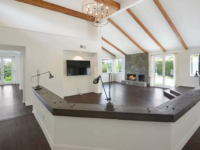 9 Andalucia Dr — Photo 19