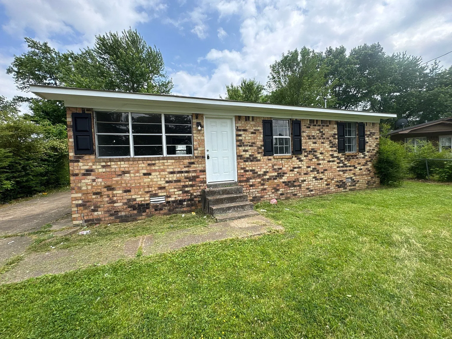 134 Young St, Brownsville TN - Unit... — Photo 2