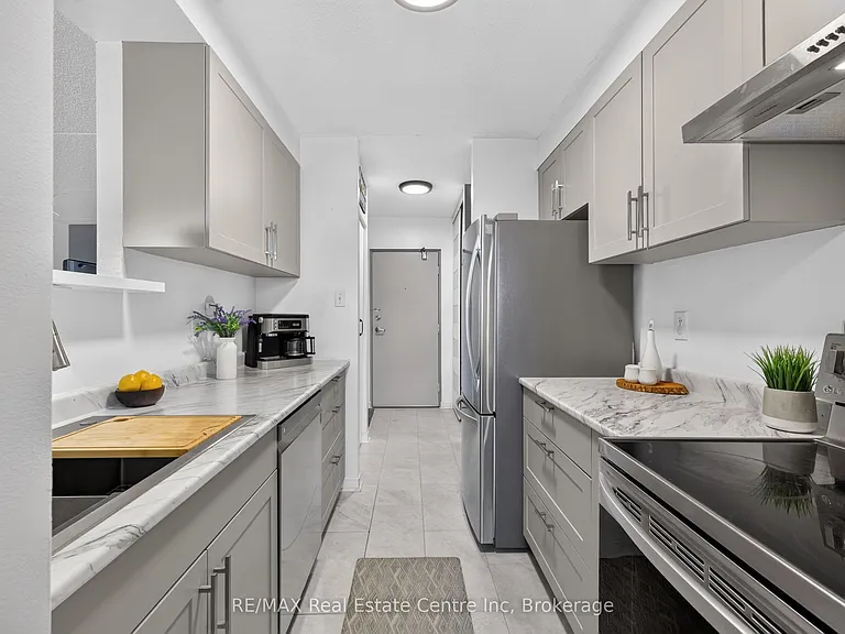 65 Silvercreek Pkwy N #401 — Photo 21