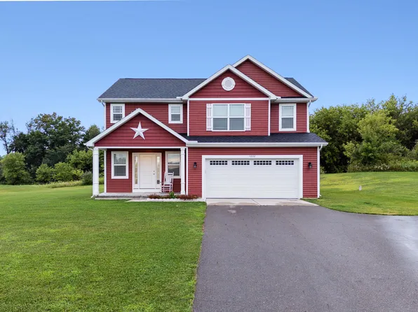 1802 Stonehouse Dr, Gregory, MI 48137
