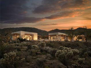 8429 Fleur Dr, Joshua Tree, CA 92252