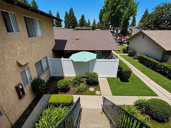 5th image of 2236 Franzen Ave