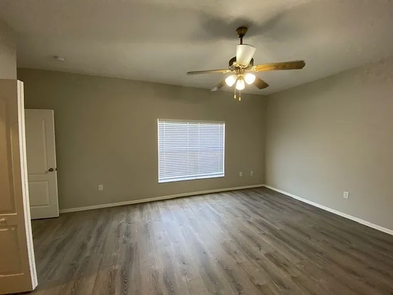 5212 Outlook Dr — Photo 21