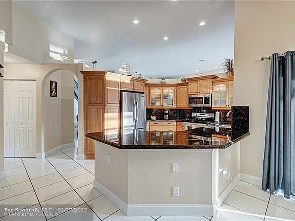 5th image of 5040 Perignon Way